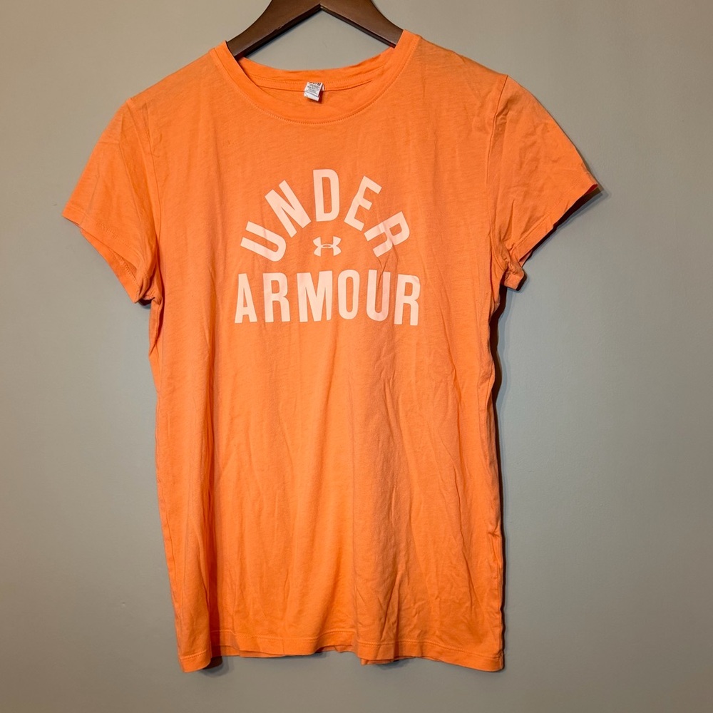 Under Armour Top
